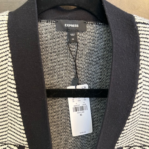 Classy black and white button down cardigan from Express XS - Picture 5 of 6